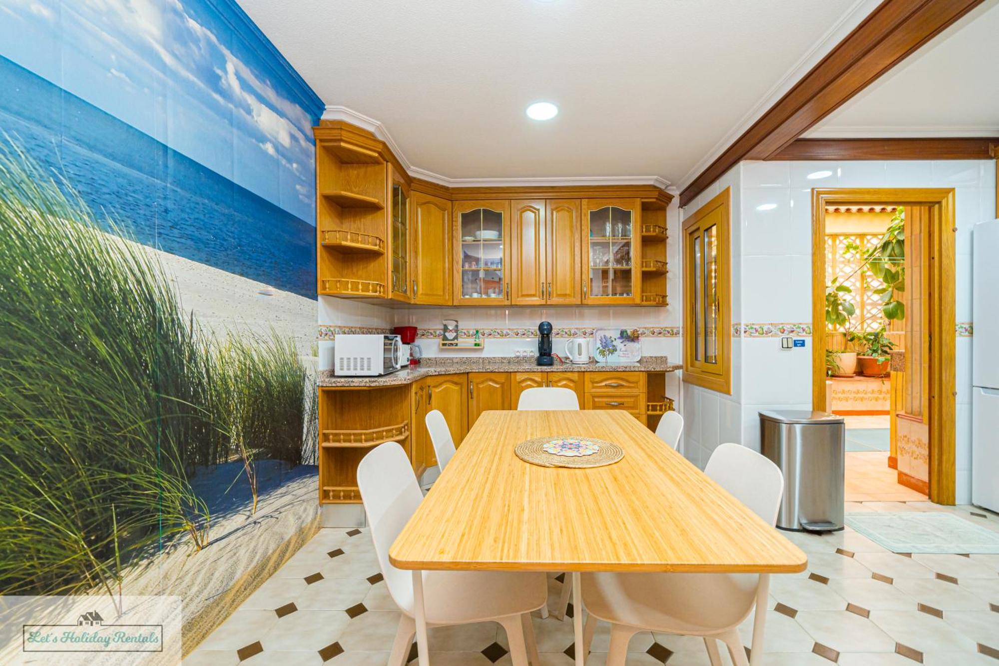 Front Line Jakarta 1 Sea View Appartement El Campello